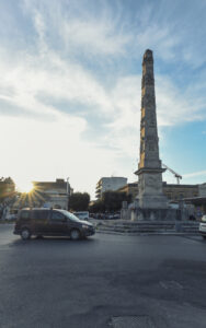 Obelisco, Lecce, Bnb lecce, appartamento centro storico lecce, casa vacanze lecce. Camera matrimoniale lecce. Hotel a Lecce. B&b lecce. Bnb Lecce. bad and breakfast lecce, bed and breakfast a Lecce.