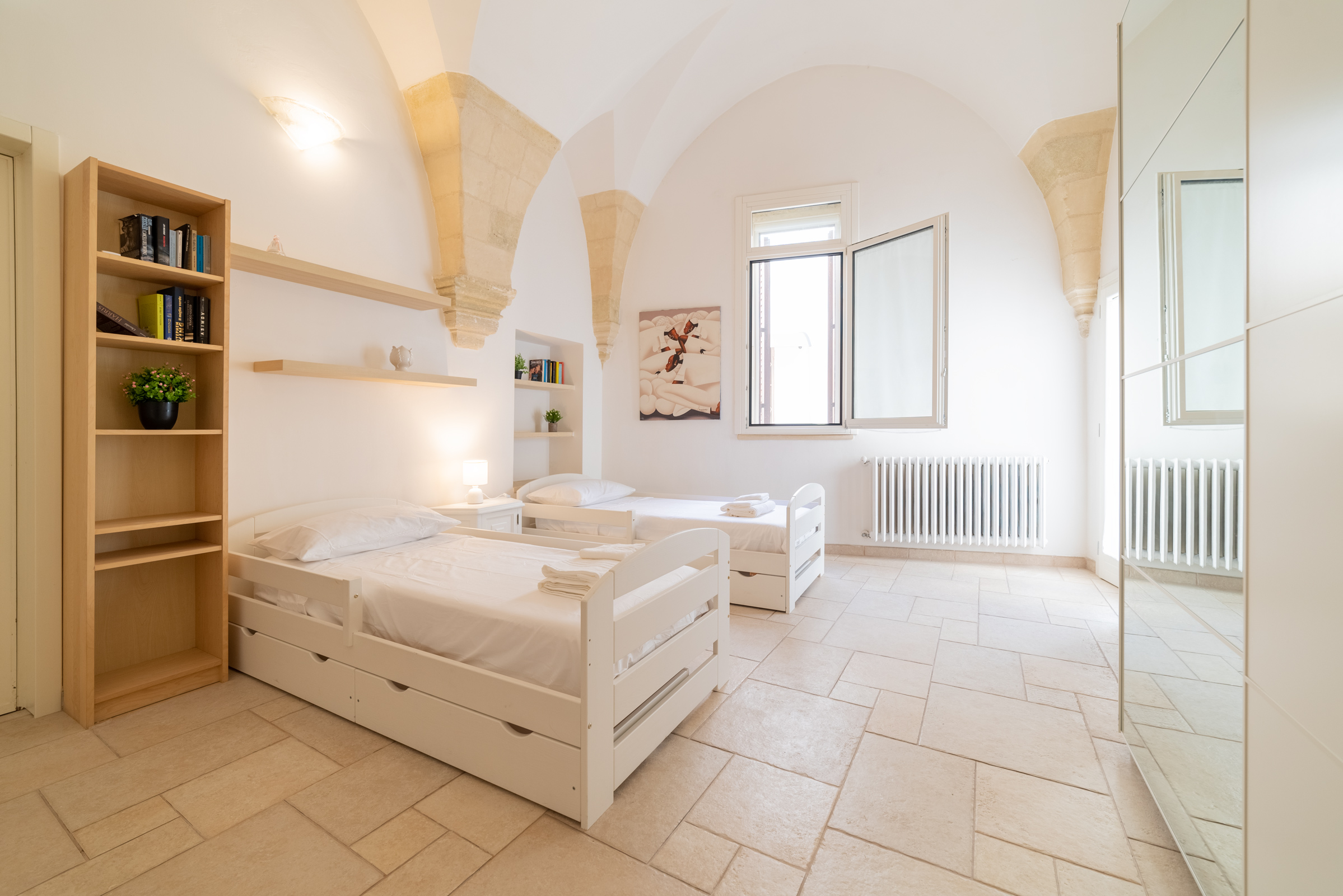 Camera doppia, Bnb lecce, appartamento centro storico lecce, casa vacanze lecce. Camera matrimoniale lecce. Hotel a Lecce. B&b lecce. Bnb Lecce. bad and breakfast lecce, bed and breakfast a Lecce.